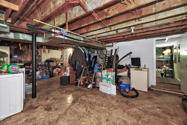 557 Belmont Street, Harrodsburg, KY 40330