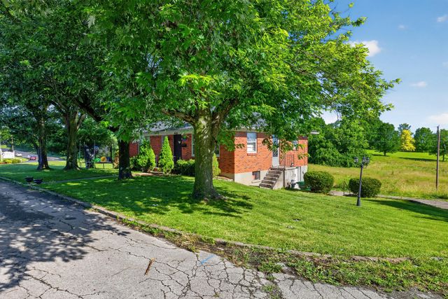 557 Belmont Street, Harrodsburg, KY 40330