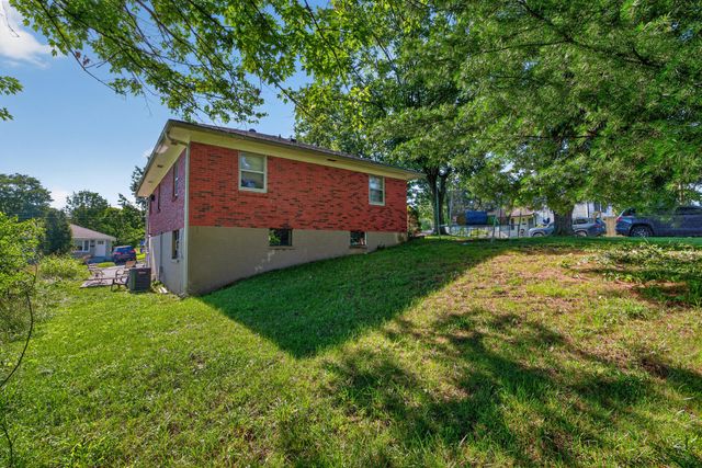 557 Belmont Street, Harrodsburg, KY 40330