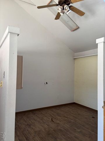 643 S Pueblo Blvd, Pueblo, CO 81005