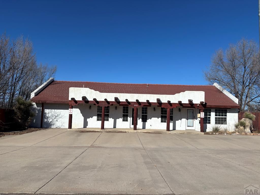 643 S Pueblo Blvd, Pueblo, CO 81005