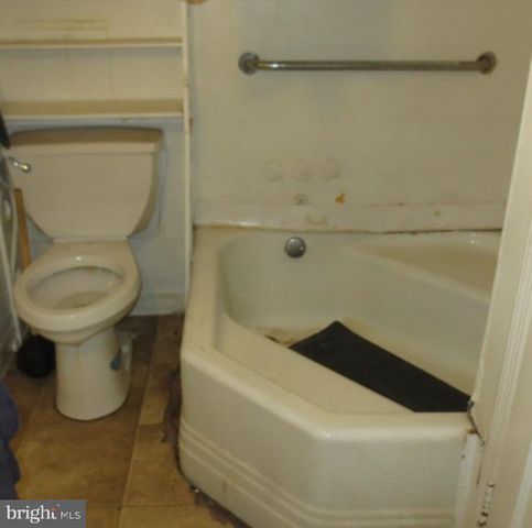 524 N ALLISON ST, Philadelphia, PA 19131
