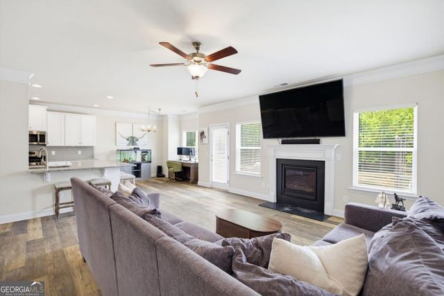 13 Mulberry Way, Cartersville, GA 30120