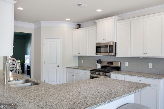 13 Mulberry Way, Cartersville, GA 30120