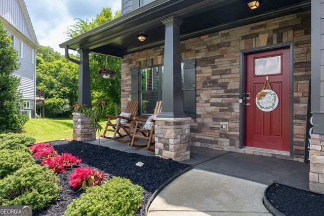 13 Mulberry Way, Cartersville, GA 30120