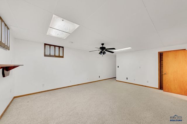 4615 MEADOWLAND DR, Rapid City, SD 57703