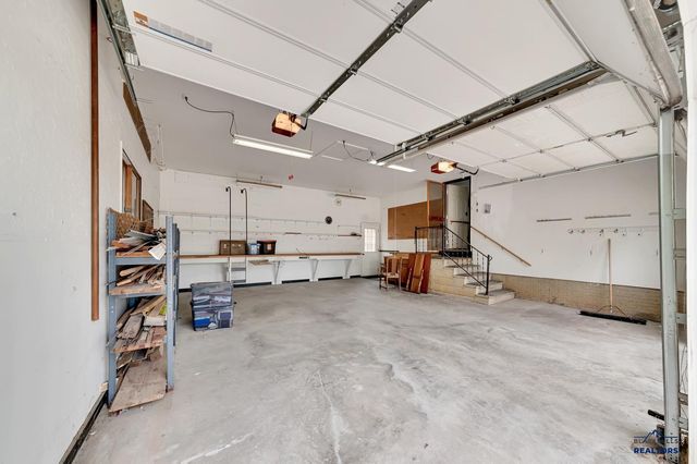 4615 MEADOWLAND DR, Rapid City, SD 57703