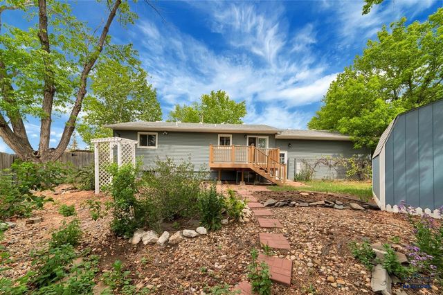 4615 MEADOWLAND DR, Rapid City, SD 57703