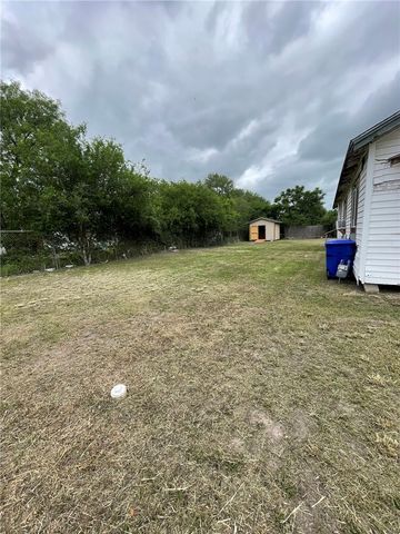2906 Coleman Ave, Corpus Christi, TX 78405