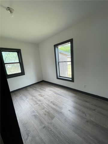 2906 Coleman Ave, Corpus Christi, TX 78405
