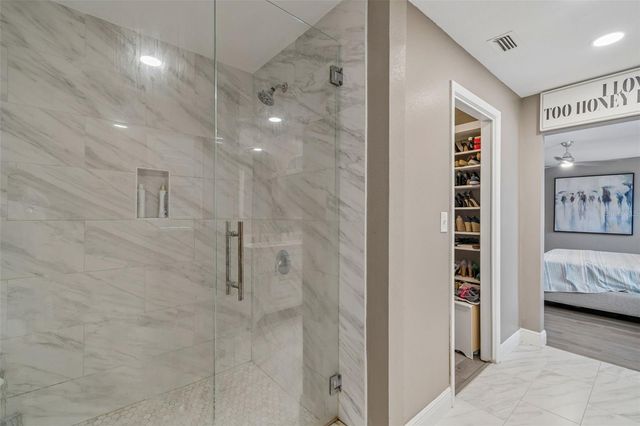 16507 CRANWOOD PLACE, Tampa, FL 33618