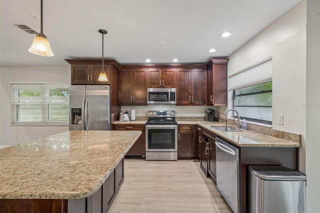 16507 CRANWOOD PLACE, Tampa, FL 33618