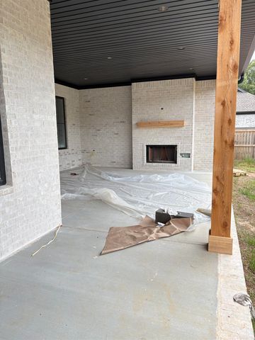 1515 Southwinds Drive, Conway, AR 72034
