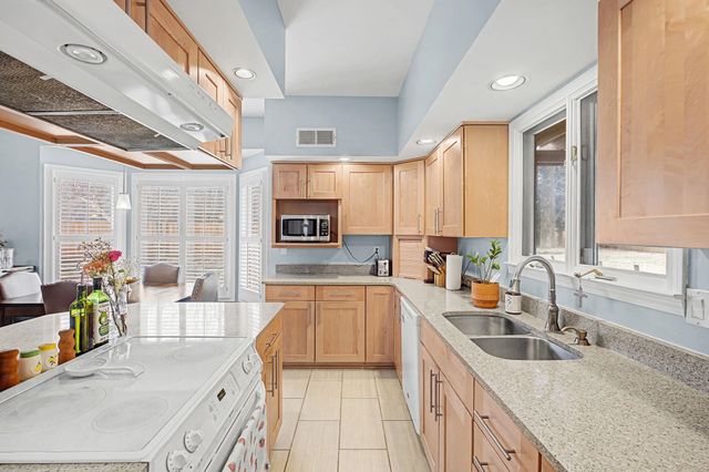 7705 LYNX RUN CV, Memphis, TN 38016