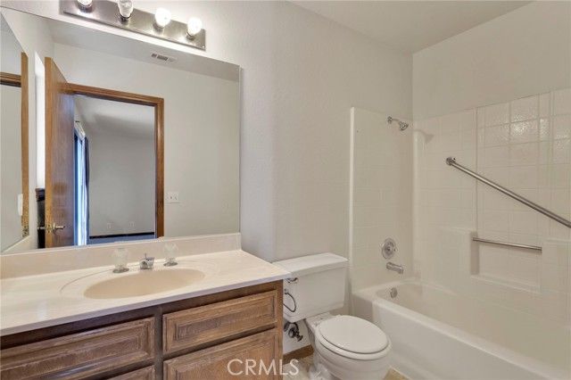 13910 Rincon, Apple Valley, CA 92307