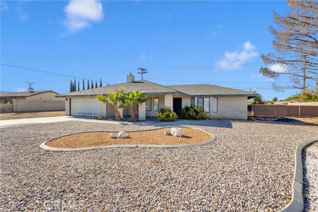 13910 Rincon, Apple Valley, CA 92307