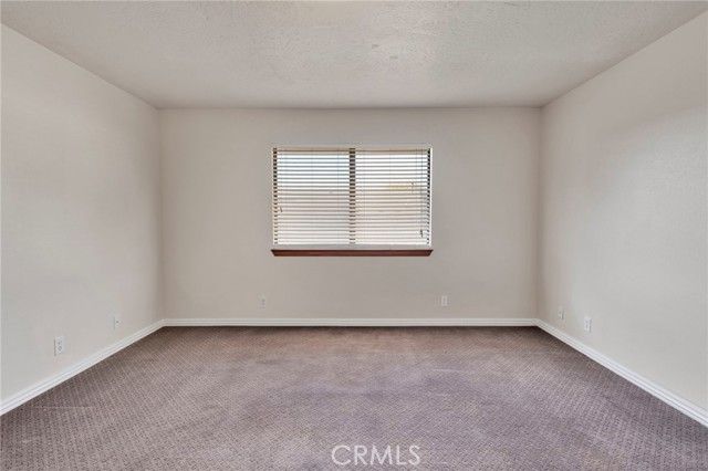 13910 Rincon, Apple Valley, CA 92307