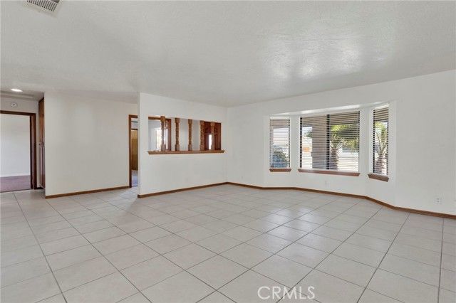 13910 Rincon, Apple Valley, CA 92307