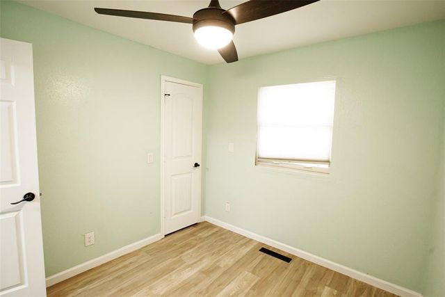 125 NE 11th Street, Moore, OK 73160