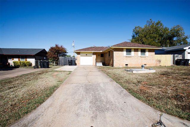 125 NE 11th Street, Moore, OK 73160
