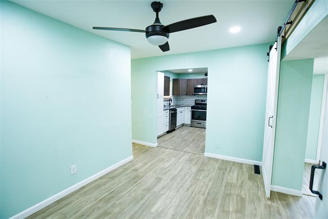 125 NE 11th Street, Moore, OK 73160