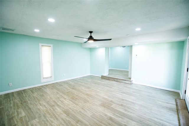 125 NE 11th Street, Moore, OK 73160