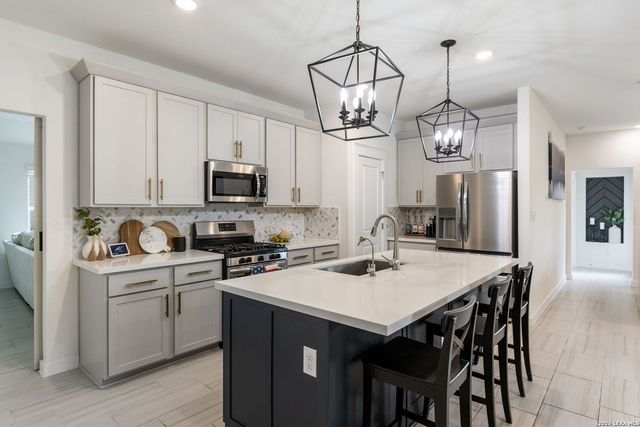 528 Dalton Cove, Cibolo, TX 78108