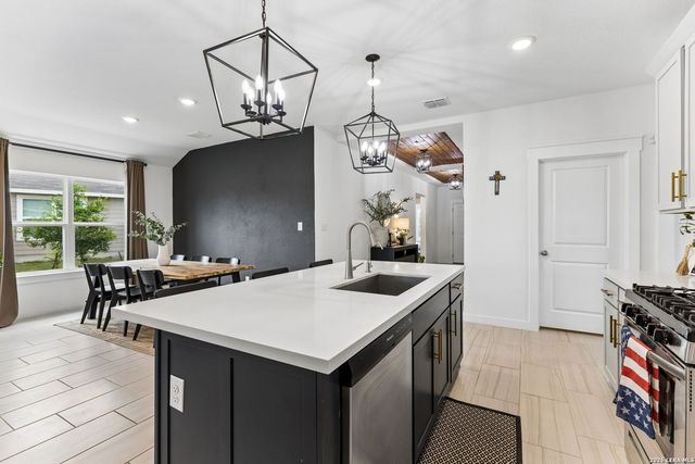 528 Dalton Cove, Cibolo, TX 78108