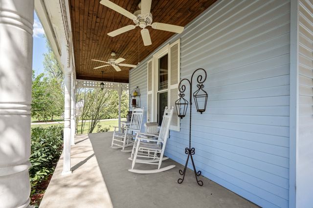 202 High Street, Bell Buckle, TN 37020