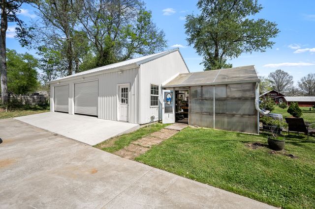 202 High Street, Bell Buckle, TN 37020