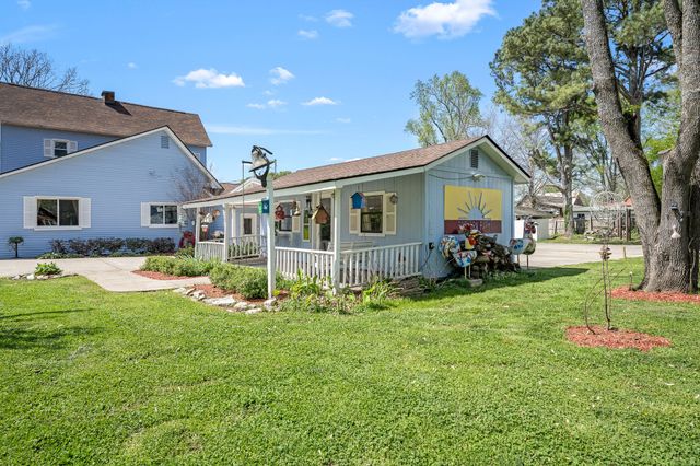 202 High Street, Bell Buckle, TN 37020