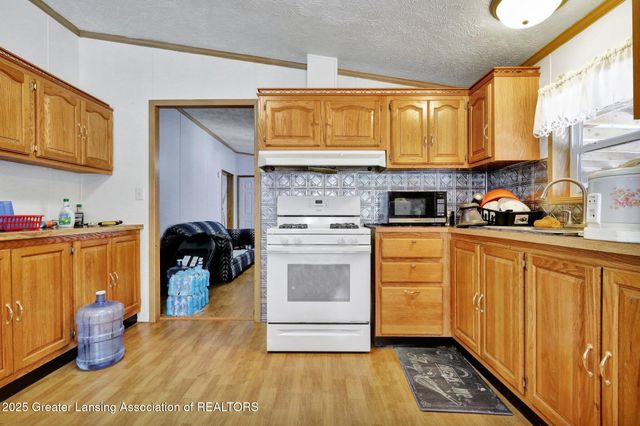 1987 W Isabella Road, Midland, MI 48640