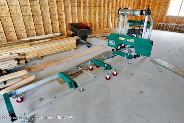 1987 W Isabella Road, Midland, MI 48640