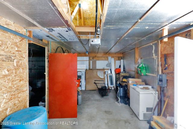 1987 W Isabella Road, Midland, MI 48640