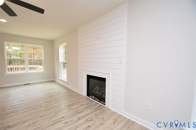 80 Martin Village Rd, Louisa, VA 23093