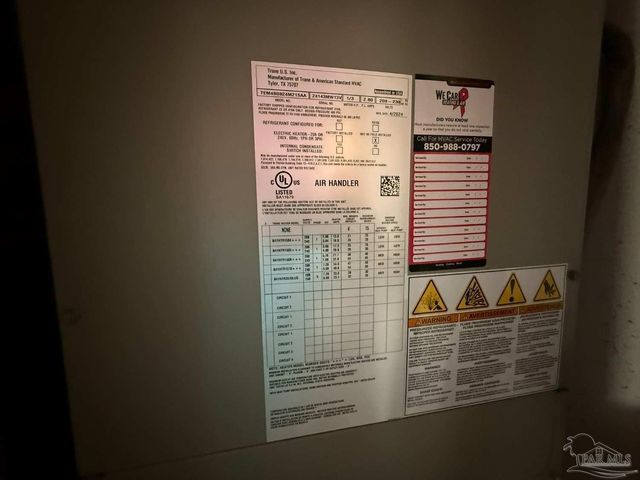 5685 Nicholas Ln, Pensacola, FL 32526