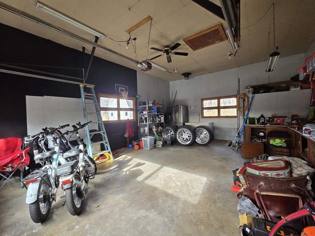 23304 Gingers Road, Muscoda, WI 53573