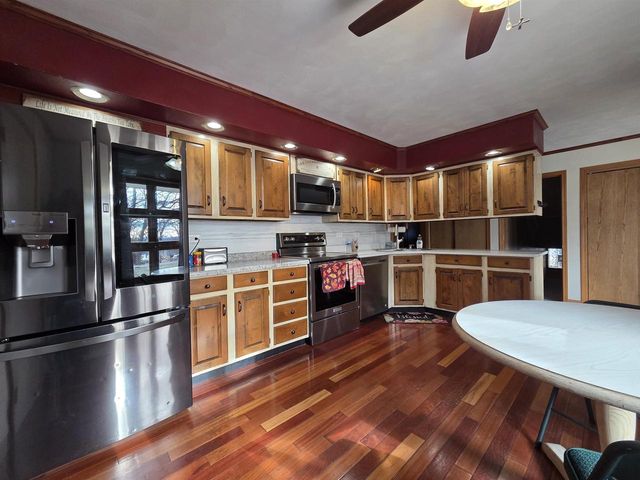 23304 Gingers Road, Muscoda, WI 53573