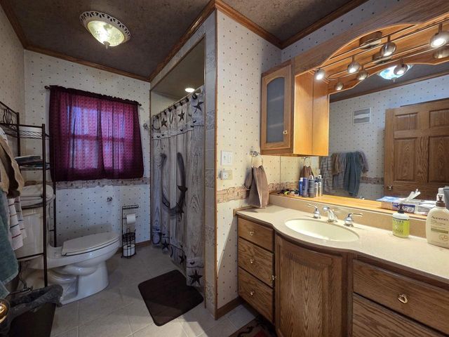 23304 Gingers Road, Muscoda, WI 53573