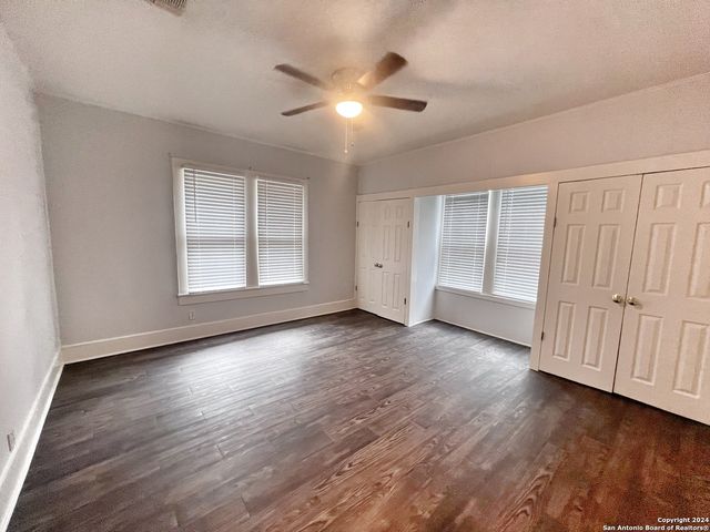 420 Willow Ave A, New Braunfels, TX 78130