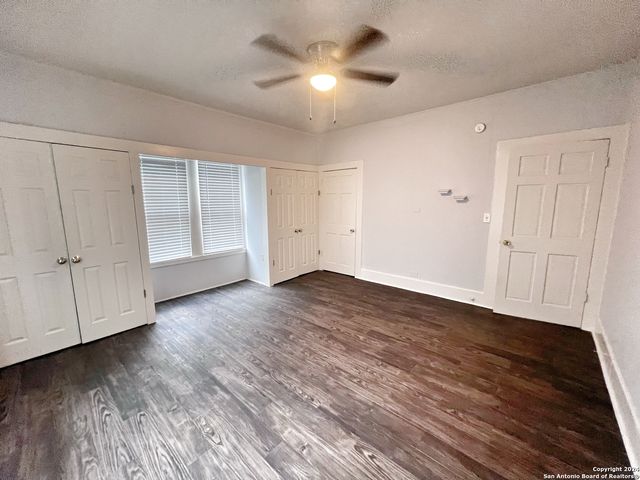 420 Willow Ave A, New Braunfels, TX 78130