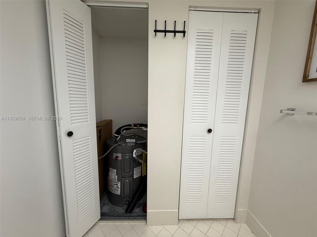 1400 SW 137th Avenue 411F, Pembroke Pines, FL 33027