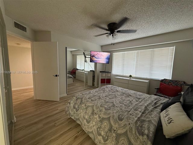 1400 SW 137th Avenue 411F, Pembroke Pines, FL 33027
