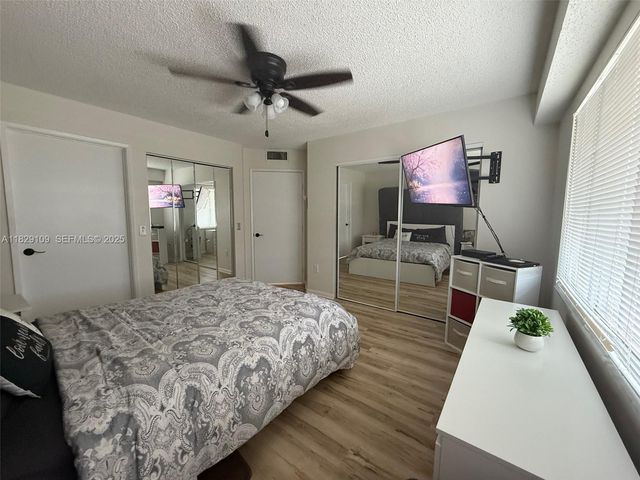 1400 SW 137th Avenue 411F, Pembroke Pines, FL 33027