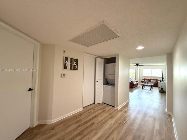 1400 SW 137th Avenue 411F, Pembroke Pines, FL 33027