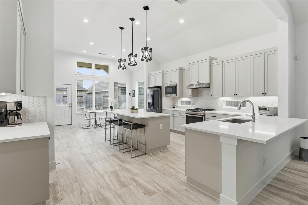 3216 Bello Green Lane, Katy, TX 77493