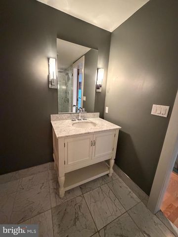 2346 SIDNEY AVE, Baltimore, MD 21230