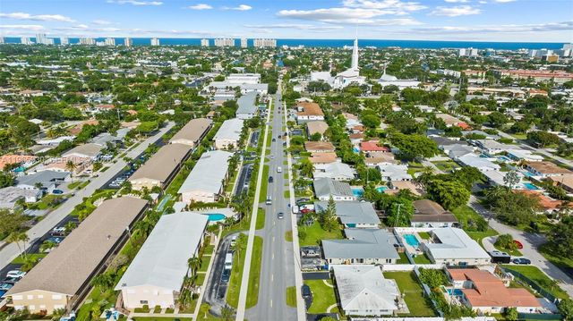 2081 NE 56th Street 101, Fort Lauderdale, FL 33308