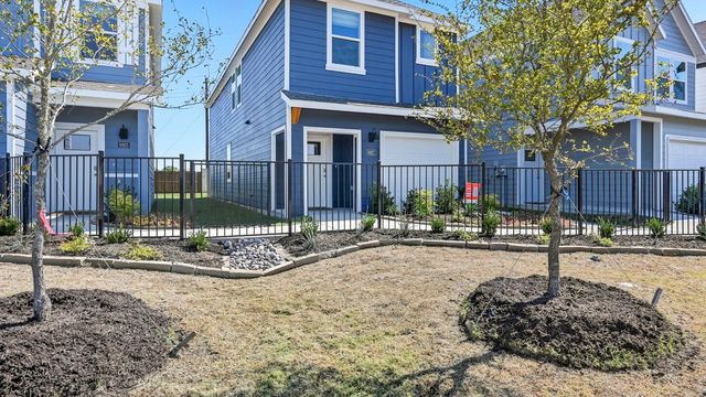 406 Tall Cedar Way, Princeton, TX 75407