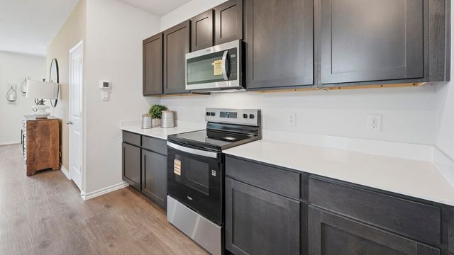 406 Tall Cedar Way, Princeton, TX 75407